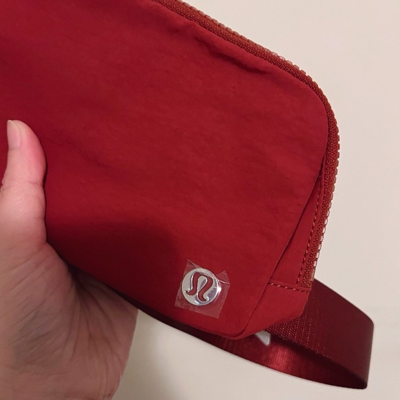 NWT Lululemon Everywhere Belt Bag Terra Burnt Orange - Picture 11 of 16